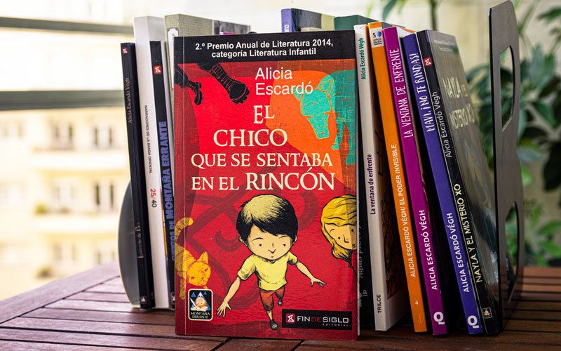 Portada de El chico que se sentaba en el rincón